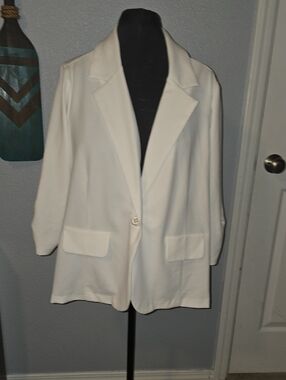 Soho 3/4 White Single-Button Women's Blazer